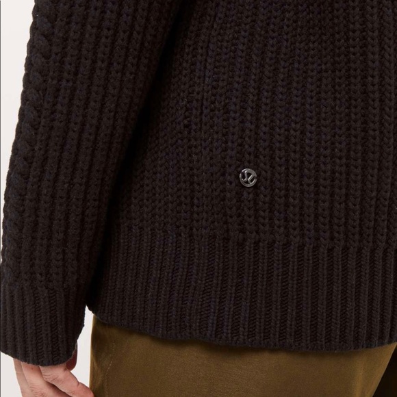 Lululemon Bring the Cozy Turtleneck Sweater - Picture 4 of 4